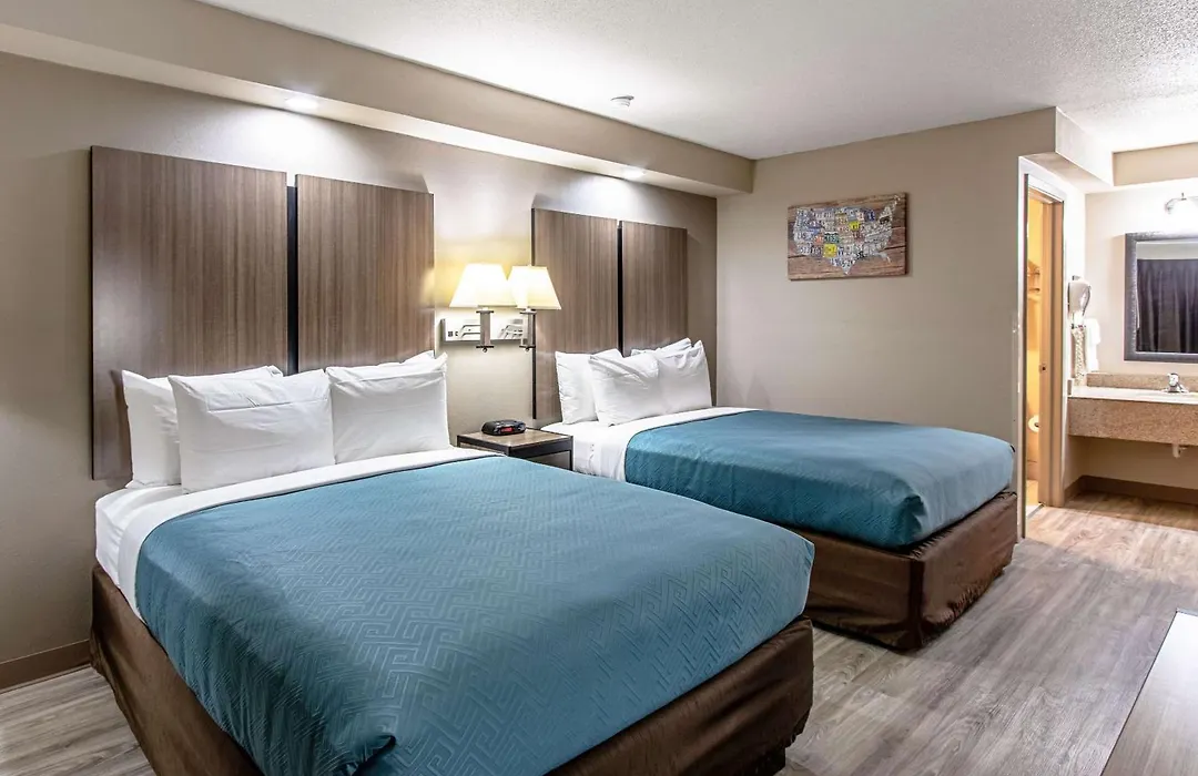 Econo Lodge Kingsville-1