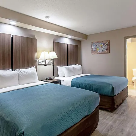 Econo Lodge Kingsville-2